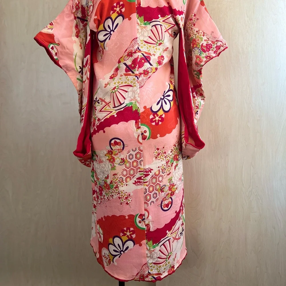 Antique Silk Kimono - Picture 3 of 10